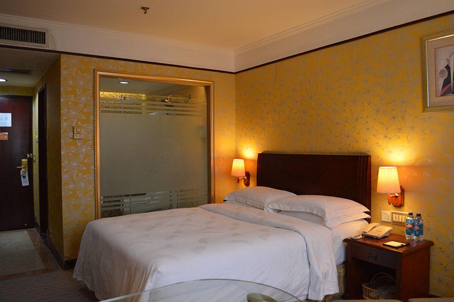 Royalty Hotel Shenzhen Bagian luar foto