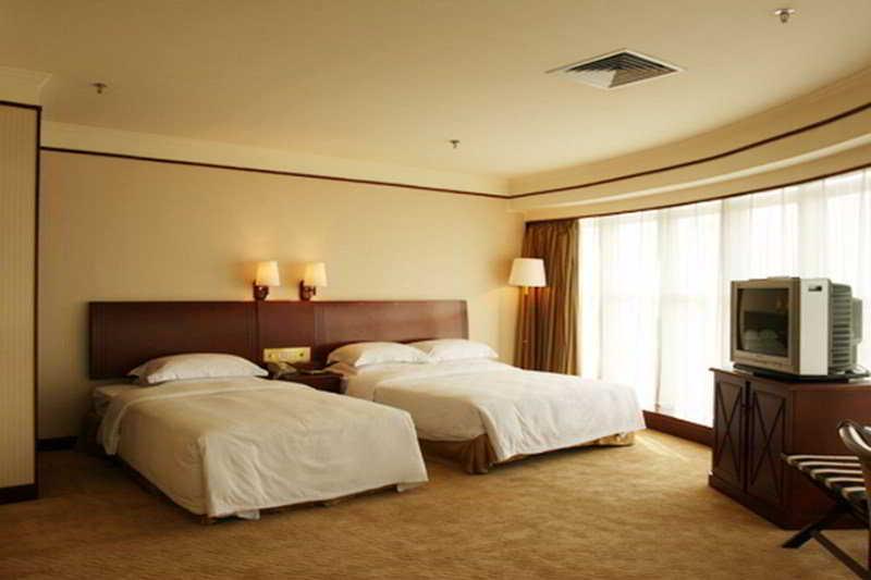 Royalty Hotel Shenzhen Bagian luar foto
